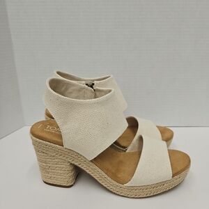 TOMS Women's Cream and Tan Wedge Sandals